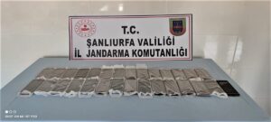 Şanlıurfa’da gümrük kaçağı 29 cep telefonu ele geçirildi