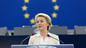 AB, Türkiye’deki Suriyelilerin desteklenmesi için 3 milyar avro bütçe ayıracak