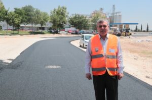 Şanlıurfa’da 15 yıllık yol sorunu büyükşehir ile tarihe karıştı