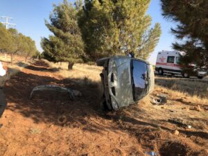 Ceylanpınar’da otomobil takla attı: 2 yaralı