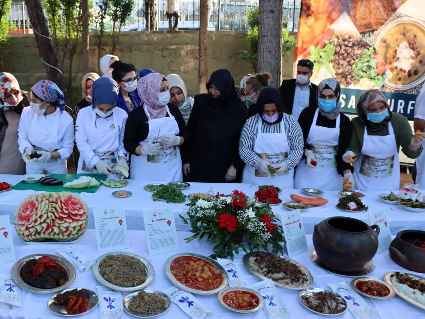 Şanlıurfa’nın tescilli lezzetleri “Gastro show” ile tanıtıldı