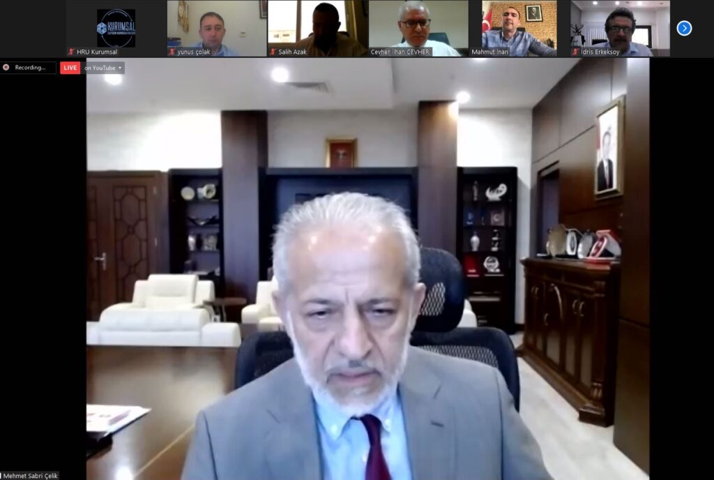 Harran Üniversitesi’nde hazır giyim sektörü konuşuldu