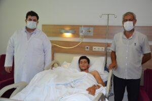 Parçalanan el, Şanlıurfa’da ameliyatla dikildi