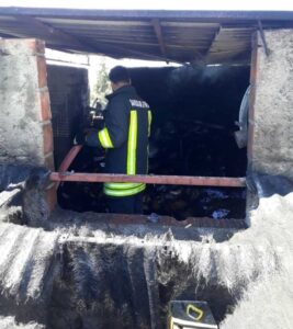 Şanlıurfa’da Odunlukta çıkan yangın maddi hasara neden oldu