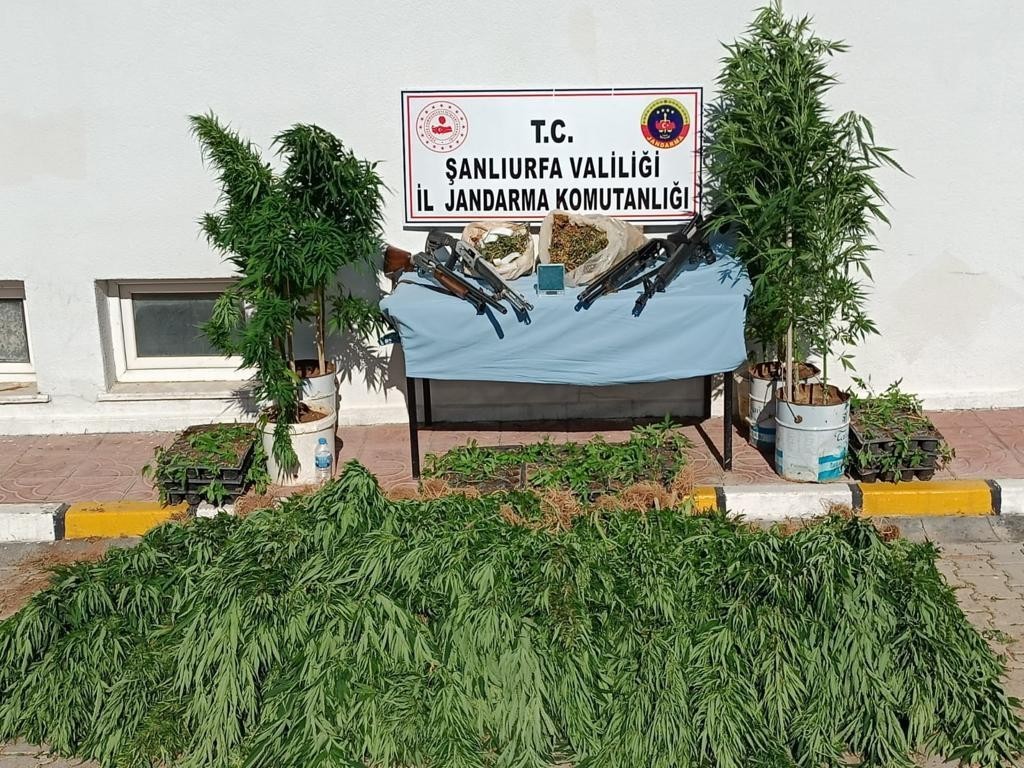 Şanlıurfa’da uyuşturucu operasyonu: 3 tutuklama
