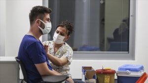 Türkiye’de yapılan toplam Kovid-19 aşı sayısı 47 milyon dozu geçti