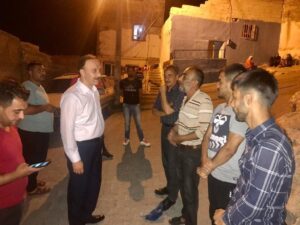 Vali Erin’den gece yarısı mahalle ziyareti