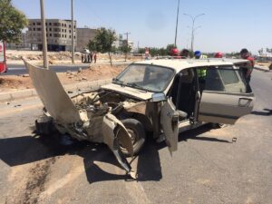 Şanlıurfa’da iki otomobil çarpıştı: 9 yaralı