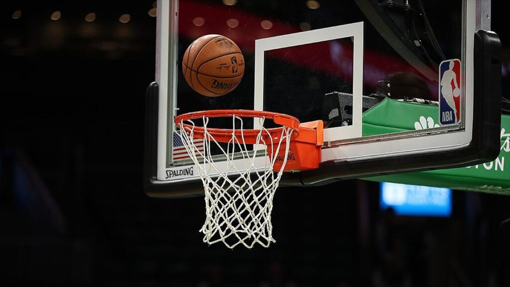 NBA’de final serisinin ilk maçında kazanan Phoenix Suns