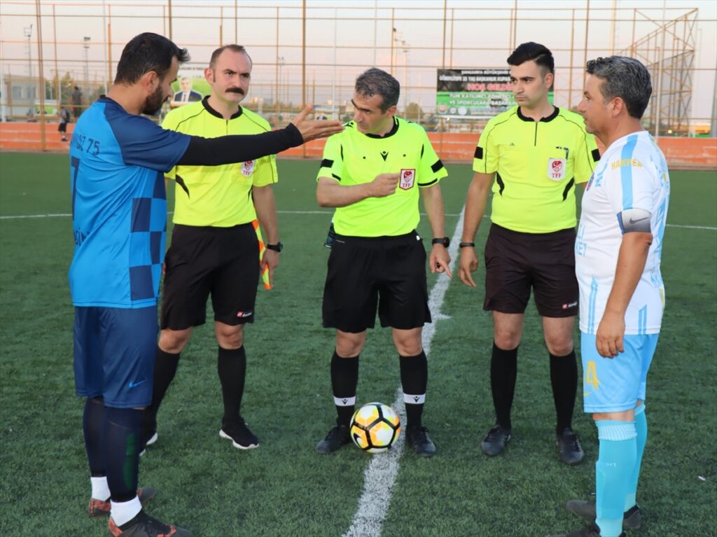 Şanlıurfa’da Göbeklitepe 35 Yaş Başkanlık Kupası futbol turnuvası başladı