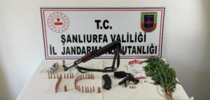 Şanlıurfa’da silahlı kavga sırasında yoldan geçen kişiyi yaralayan zanlı tutuklandı