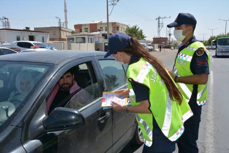 Şanlıurfa’da drone ile trafik denetimi gerçekleştirildi