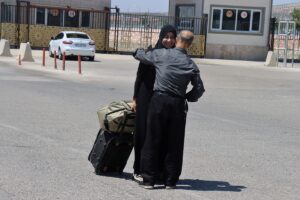 Suriyelilerin bayram dönüşleri başladı