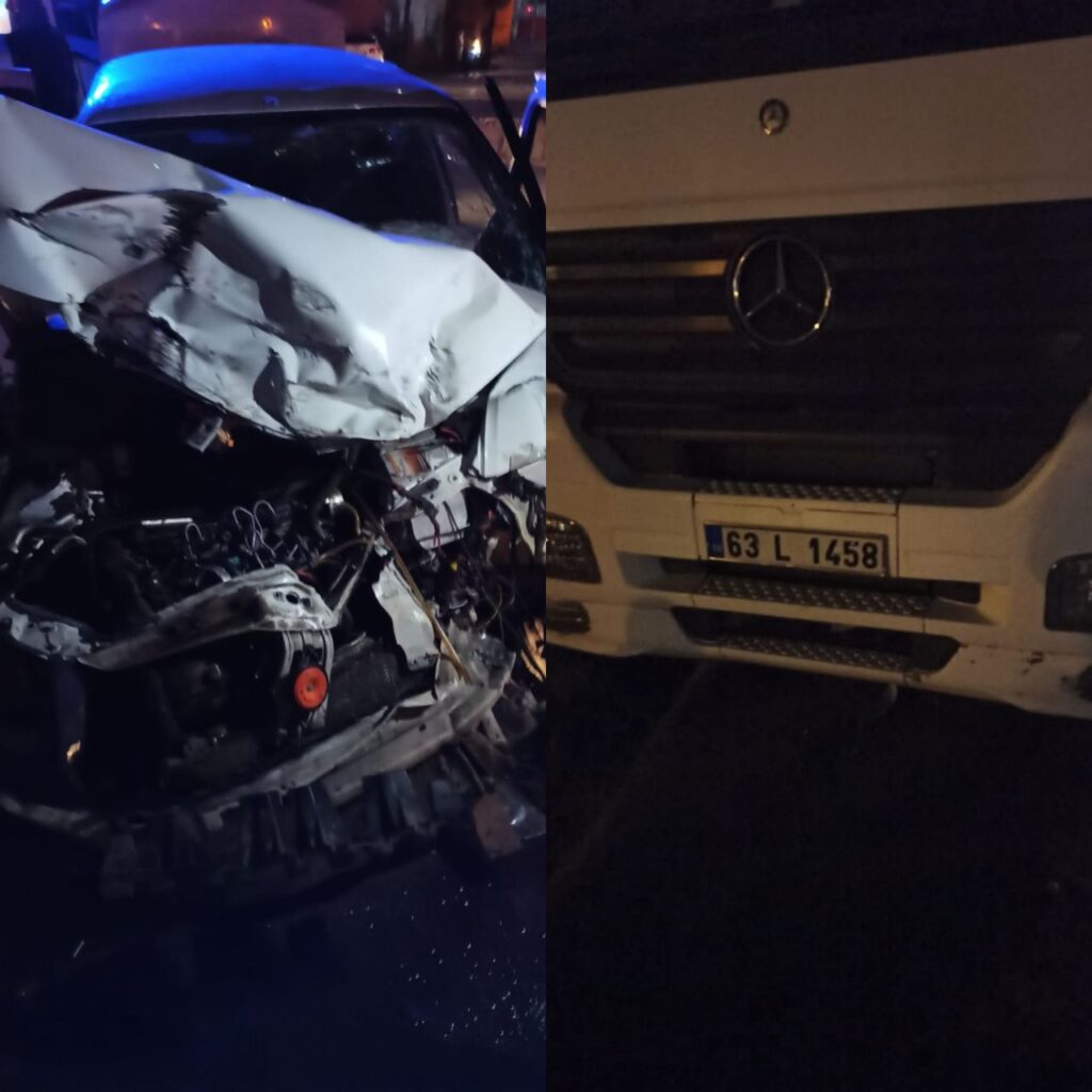 Şanlıurfa’da kamyon ile otomobil çarpıştı 2 yaralı