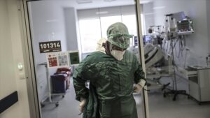 Türkiye’de 22 bin 161 kişinin Kovid-19 testi pozitif çıktı, 60 kişi hayatını kaybetti