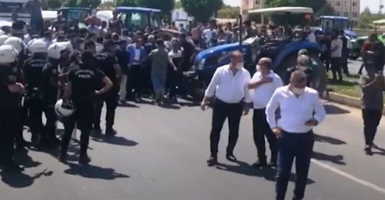 Şanlıurfa’da DEDAŞ için yol kapatmışlardı: Gözaltılar var!