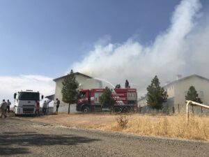 Şanlıurfa Hipodromu’nda çıkan yangın söndürüldü