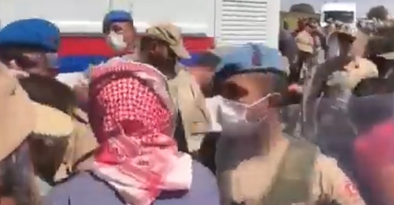 Şanlıurfa’da Çiftçiler ile jandarma arasında gerginlik