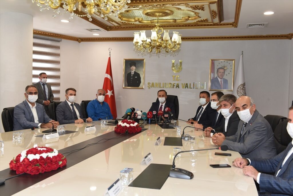 Şanlıurfa Valisi Erin’den aşı çağrısı