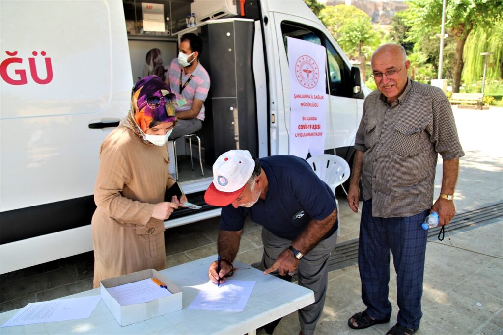 Kovid-19 aşılama oranı en düşük il Şanlıurfa’daki hastanelerde yoğunluk artıyor