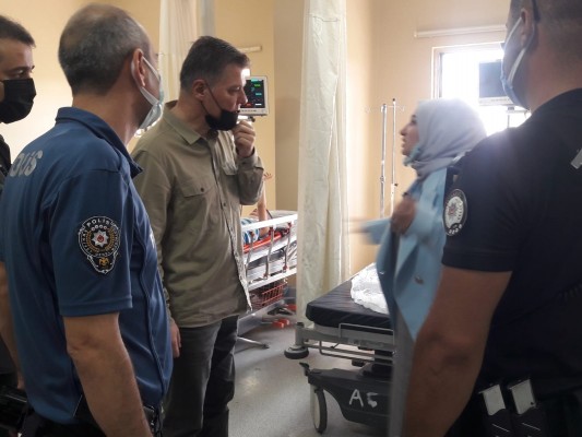 Şanlıurfa İl Emniyet Müdürü’nden yaralı öğrencilere ziyaret