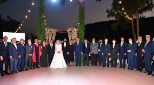 Güvenç’in oğlunun düğününe Urfa protokolünden üst düzey katılım