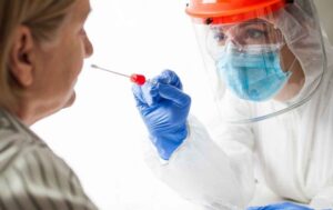 Türkiye’de 17 bin 912 kişinin Kovid-19 testi pozitif çıktı, 245 kişi hayatını kaybetti