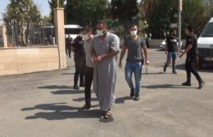 Şanlıurfa’da “Dolandırıcılık” suçundan aranan şahıs gözaltına alındı