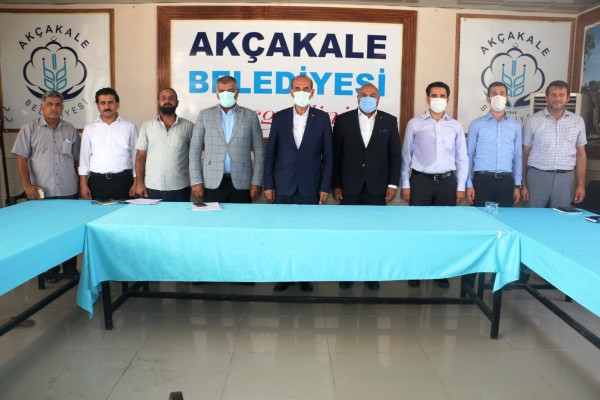 Akçakale’de işçilere ‘Barış Pınarı’ ve ‘pandemi’ ikramiyesi