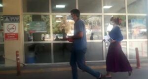 Şanlıurfa’da Spiralin kopardığı parmak operasyonla yerine dikildi