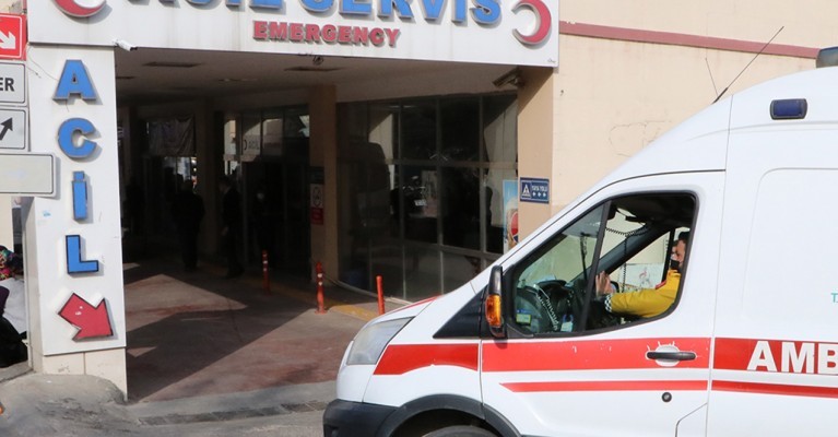 Urfa’da bir kişi tartıştığı karısını boğarak öldürdü