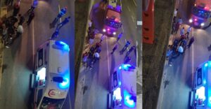 Şanlıurfa’da Kontrolden çıkan araç önce direğe sonra duvara çarptı: 2 yaralı