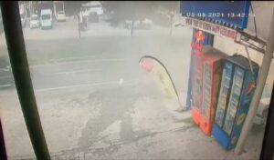 Şanlıurfa’da fırtına ve sağanak etkili oldu