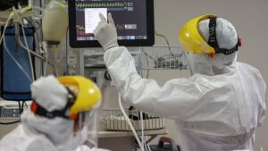 Türkiye’de 22 bin 699 kişinin Kovid-19 testi pozitif çıktı, 108 kişi hayatını kaybetti