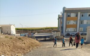 Ceylanpınar’da velilerin okul yolu endişesi