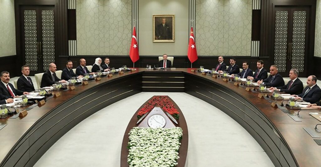 Kabine toplanıyor: Yeni Kovid-19 önlemleri gündemde