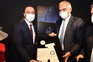 “Light of the Past” Bakan Ersoy’a takdim edildi