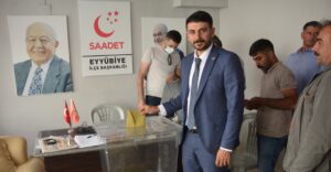 Saadet Partisi’nde Başkan Şeyhanlı, güven tazeledi