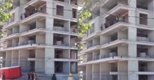 Urfa’da intihara kalkışan genç kızı polisler vazgeçirdi!