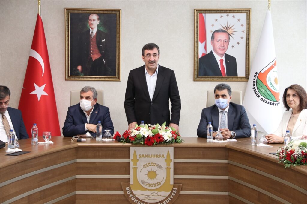 TBMM Plan ve Bütçe Komisyonu Başkanı Cevdet Yılmaz, Şanlıurfa’da konuştu