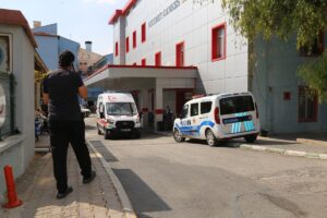 Şanlıurfa Gaziantep karayolunda trafik kazası: 2 yaralı