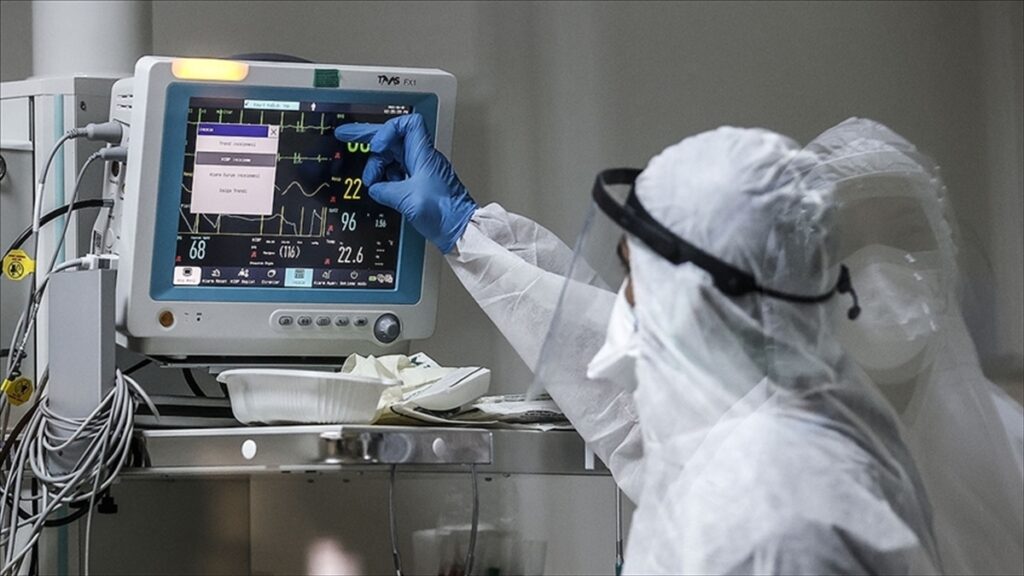 Türkiye’de 24 bin 613 kişinin Kovid-19 testi pozitif çıktı, 231 kişi yaşamını yitirdi