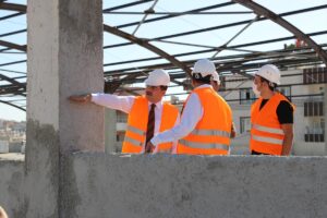 Haliliye Belediye Başkanı Canpolat, yapımı devam projeleri inceledi