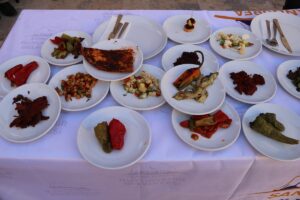 Şanlıurfa’da biberden yapılan 40 çeşit kahvaltılık tanıtıldı