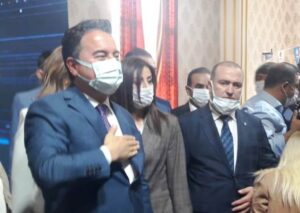 Babacan’a Şanlıurfa’da davullu zurnalı karşılama