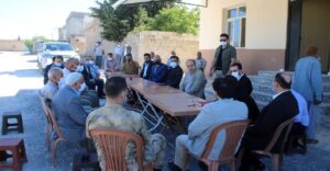 Birecik Kaymakamı Kadir Duman, vatandaşlarla bir araya geldi