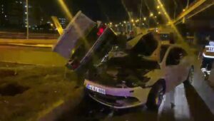 Şanlıurfa’da araçlar çarpıştı! Yaralılar var