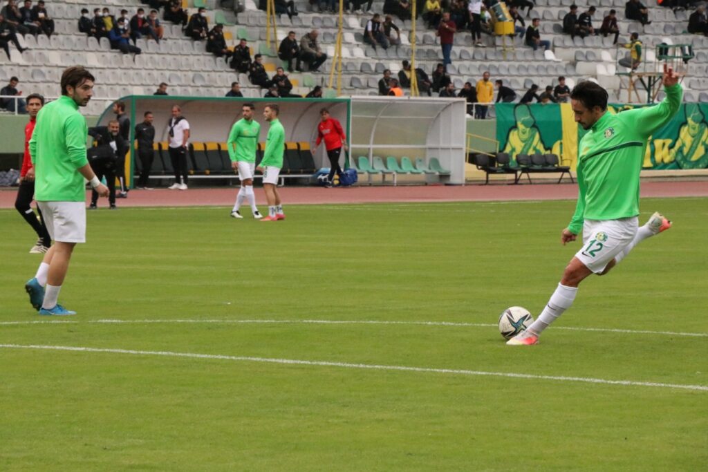 Şanlıurfaspor maçında goller peş peşe geldi!