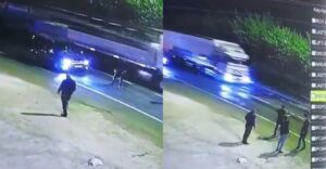 Siverek’te eli silahlı grup yol kontrolü yaptı!