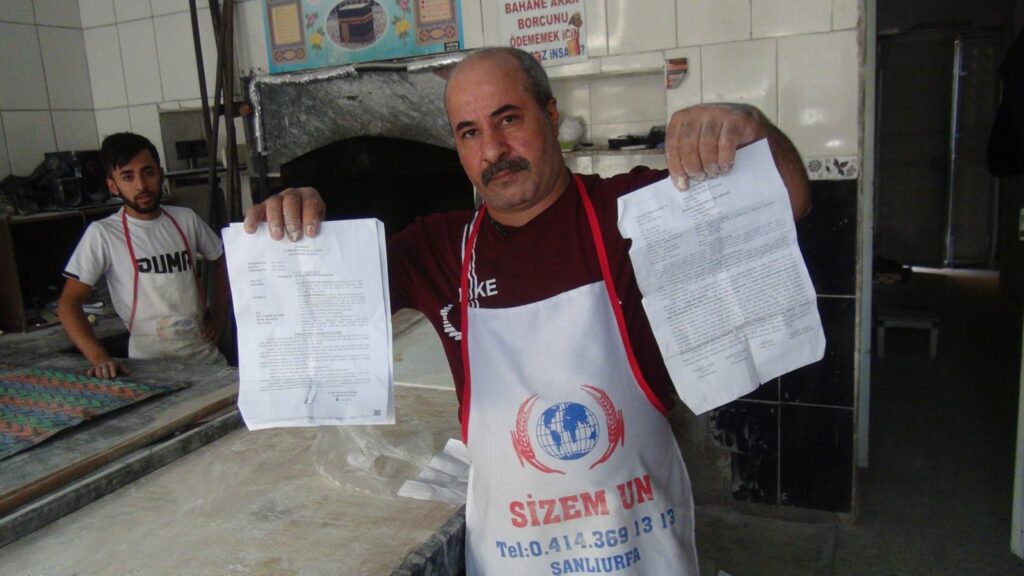 Ünlü şarkıcı Halil Sezai’den Urfalı fırıncıya “hakaret” davası